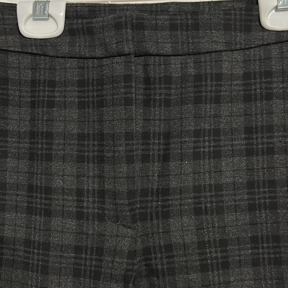 Reitmans Skinny pants - Picture 3 of 3